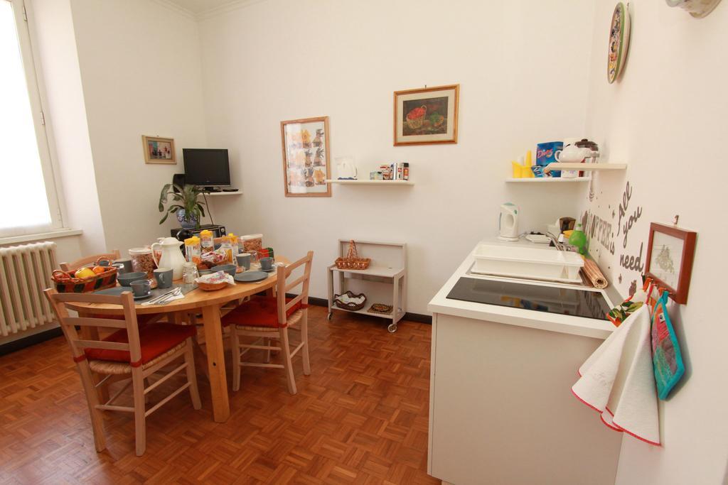 Bed and Breakfast Le Stanze Del Papa Roma Exterior foto