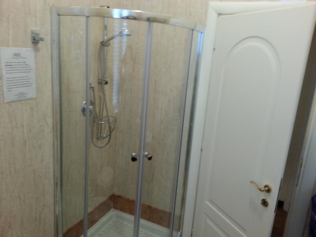 Bed and Breakfast Le Stanze Del Papa Roma Exterior foto